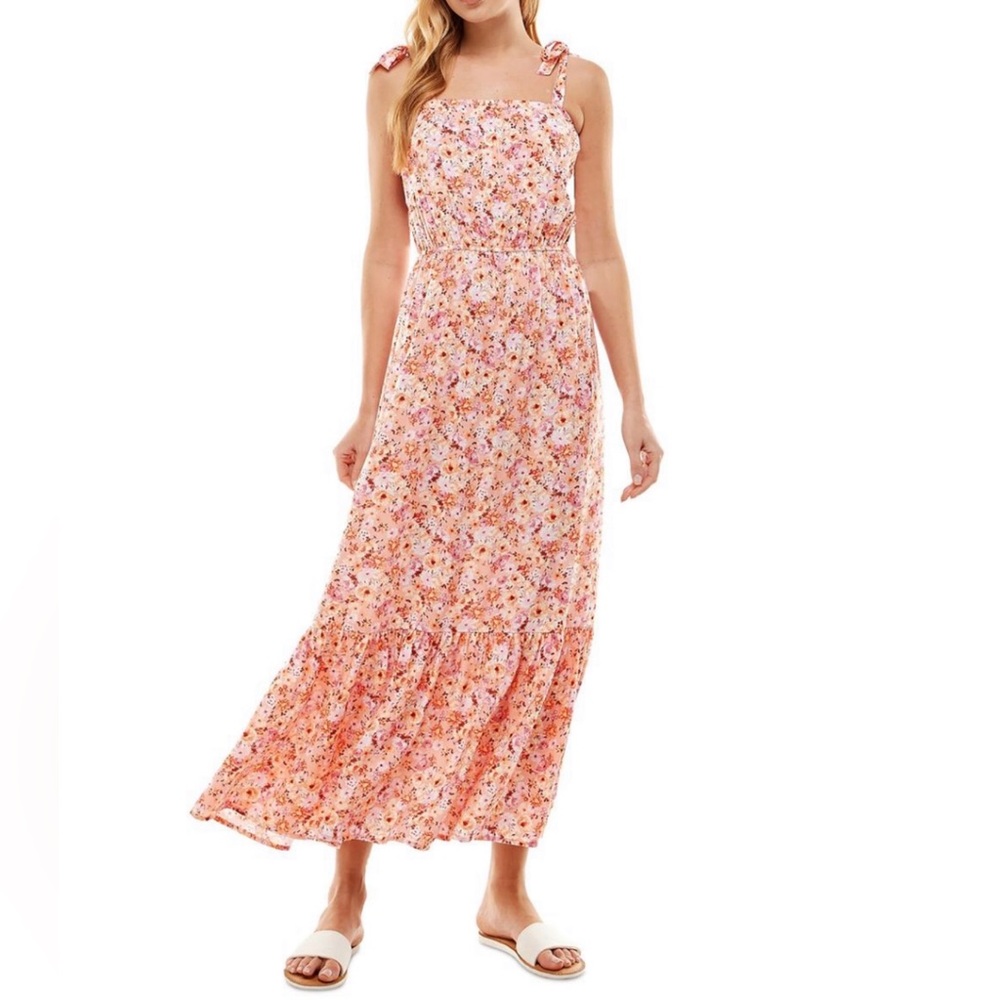 Adorable pink floral maxi dress